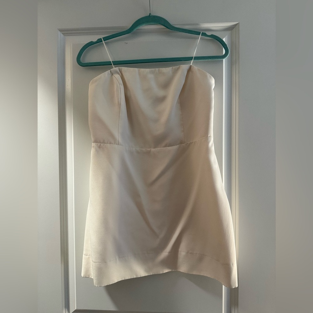 Elegant dynamite White Strapless Dress